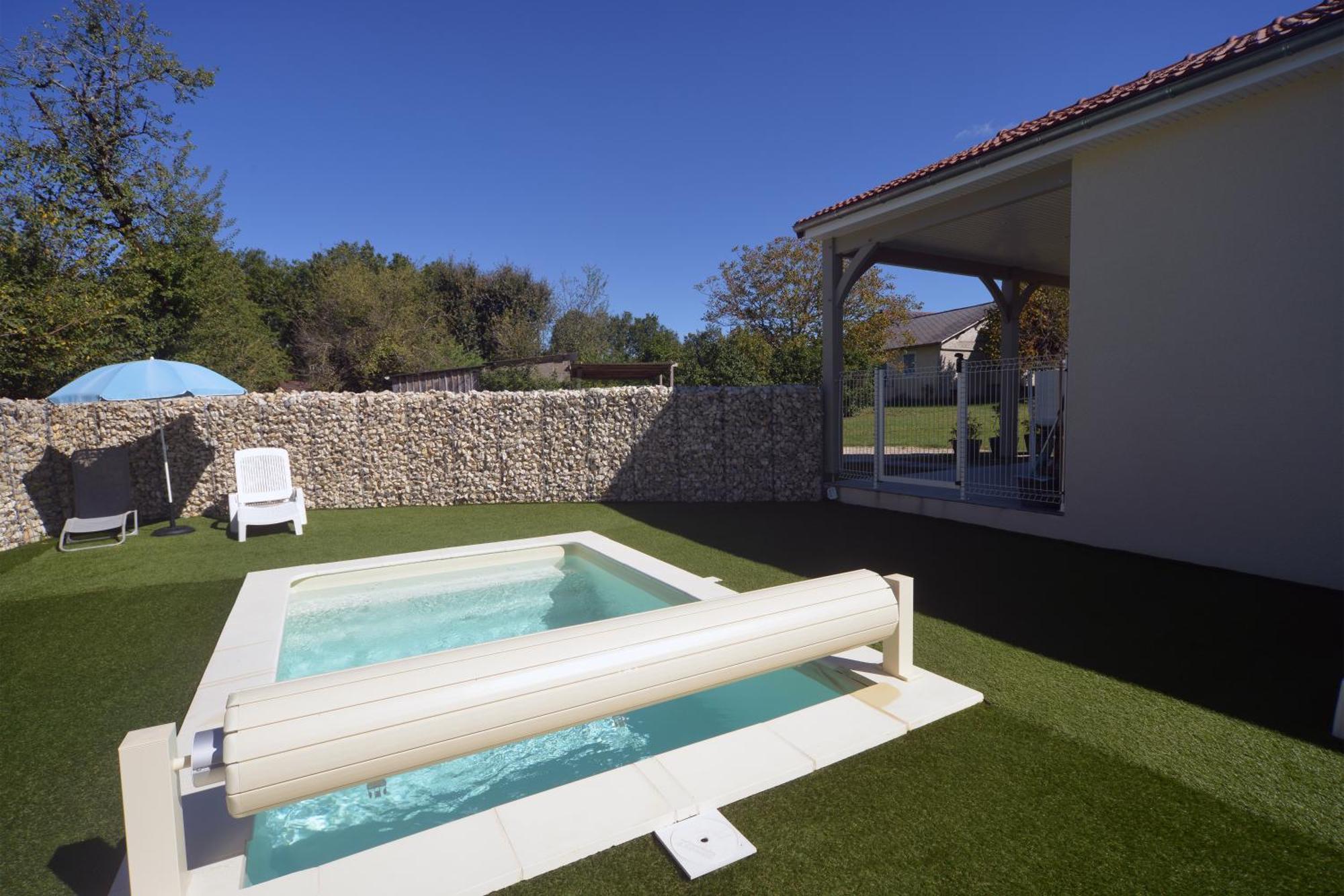 D&d Avec Piscine Privative Holiday home Martel